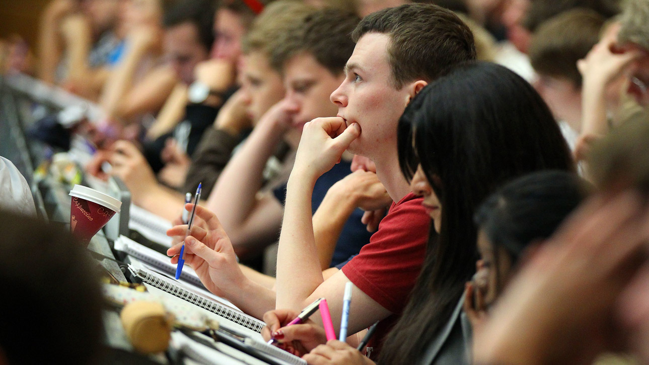 Studenten Uni Hochschule Studierende