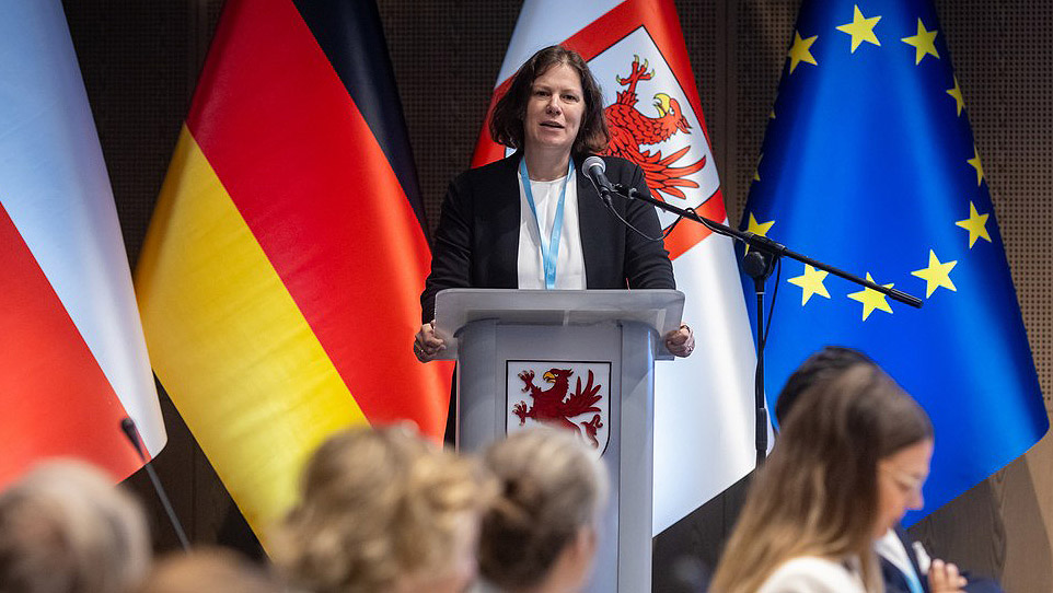 Landtagspräsidentin Kristina Herbst spricht auf dem Parlamentsforum Südliche Ostsee 2025