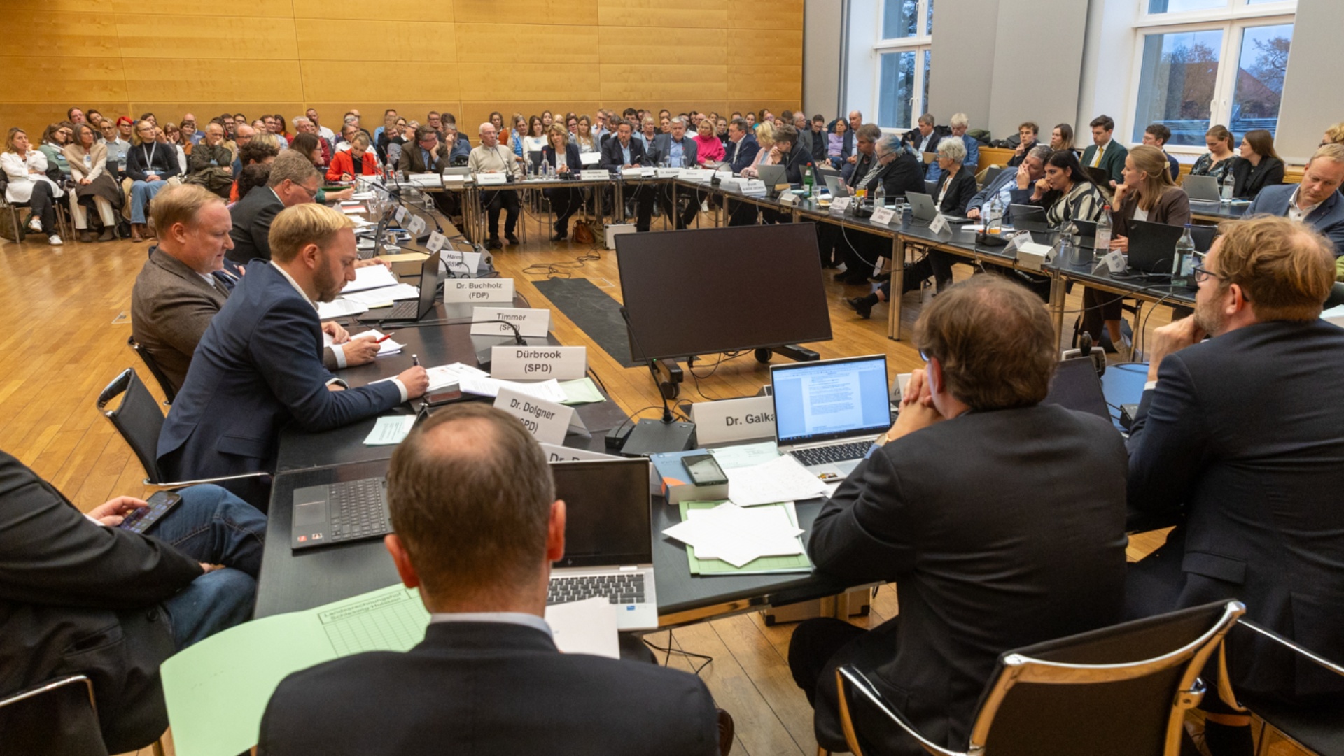 Gemeinsamer Ausschuss von Petitionen sowie Innen und Recht