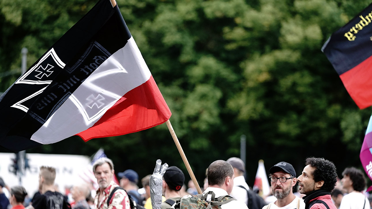 Reichskriegsflagge Corona Demonstration Berlin Verbot