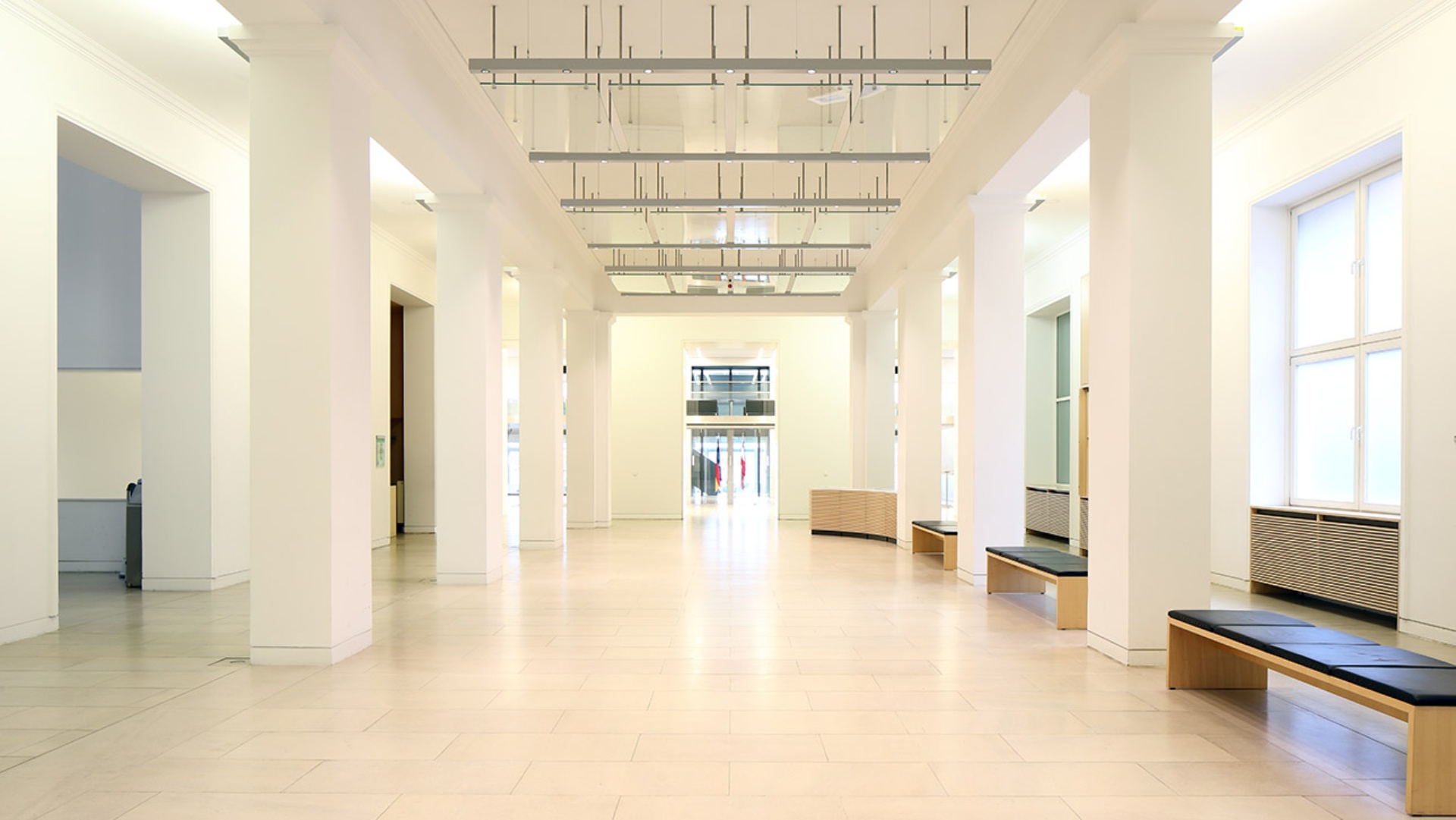 Eingangshalle Foyer Landeshaus © Foto: Landtag, Holger Stöhrmann