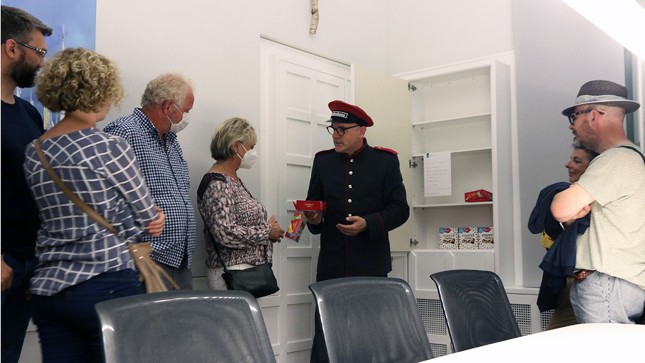 Mit Schauspieler Andreas Schauder im Büro der Landtagspräsidentin