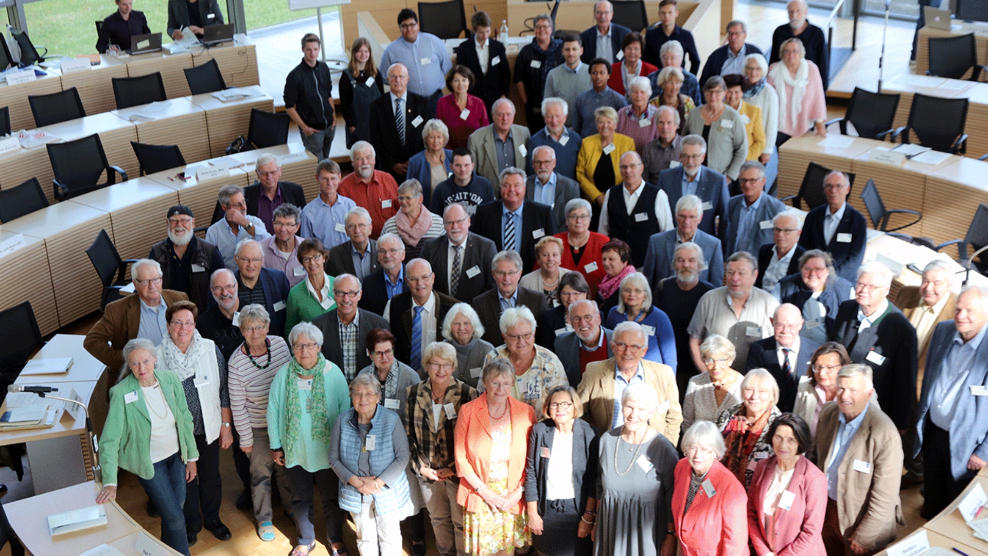Gruppenbild vom Altenparlament