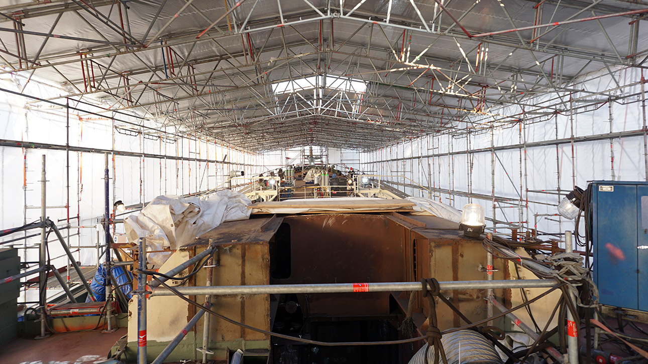 Blick in die Baustelle auf der Gorch Fock