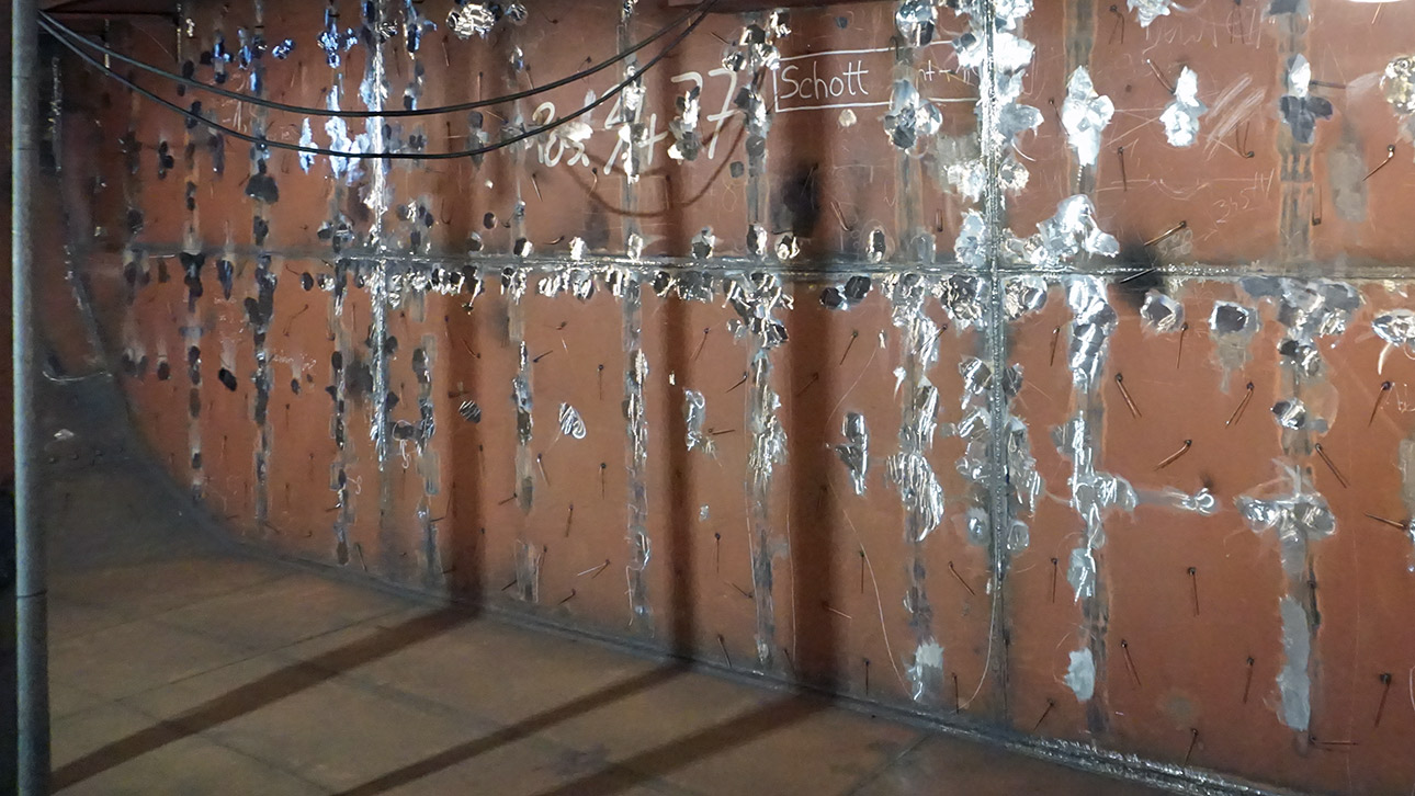 Schweißnaten unter Deck auf der Gorch Fock