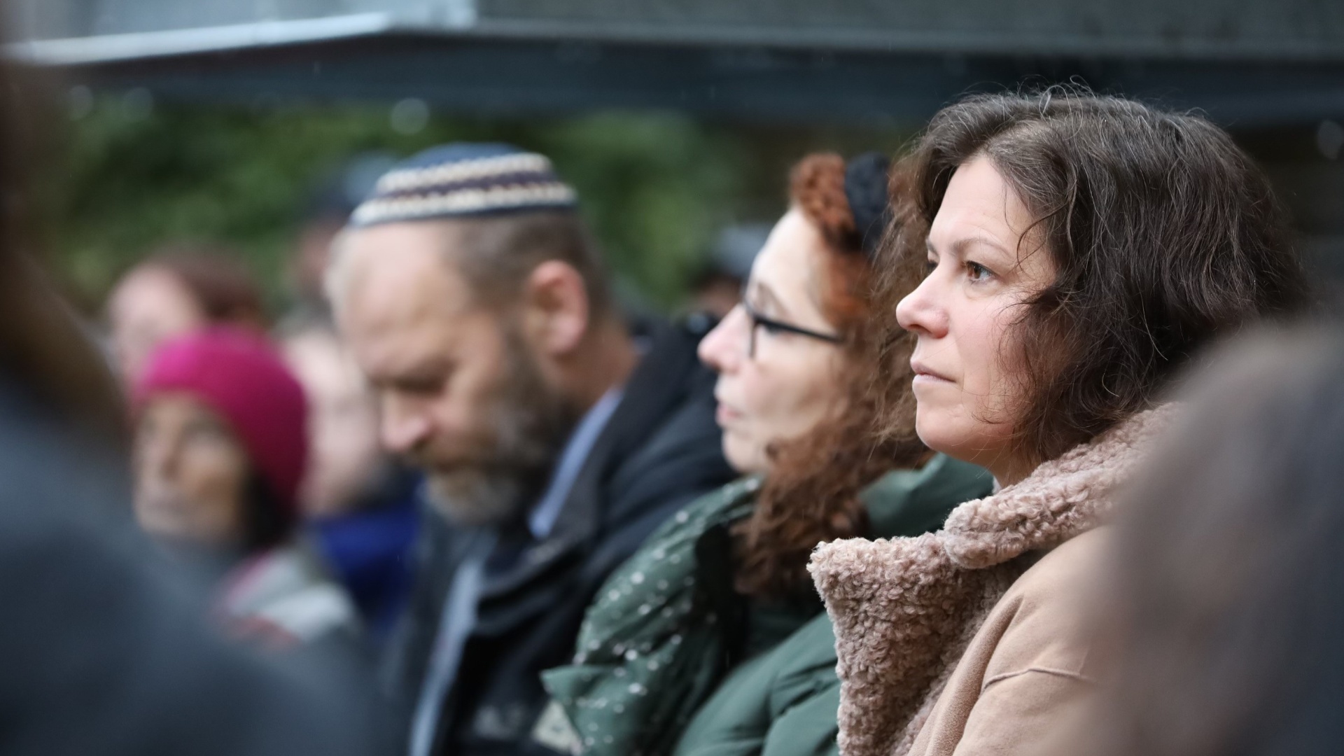 Landtagspräsidentin Kristina Herbst bei der Einweihung der Gedenkstätte „LeDor VaDor“ (von Generation zu Generation) in Kiel © Foto: Landtag, Sophie Seidel