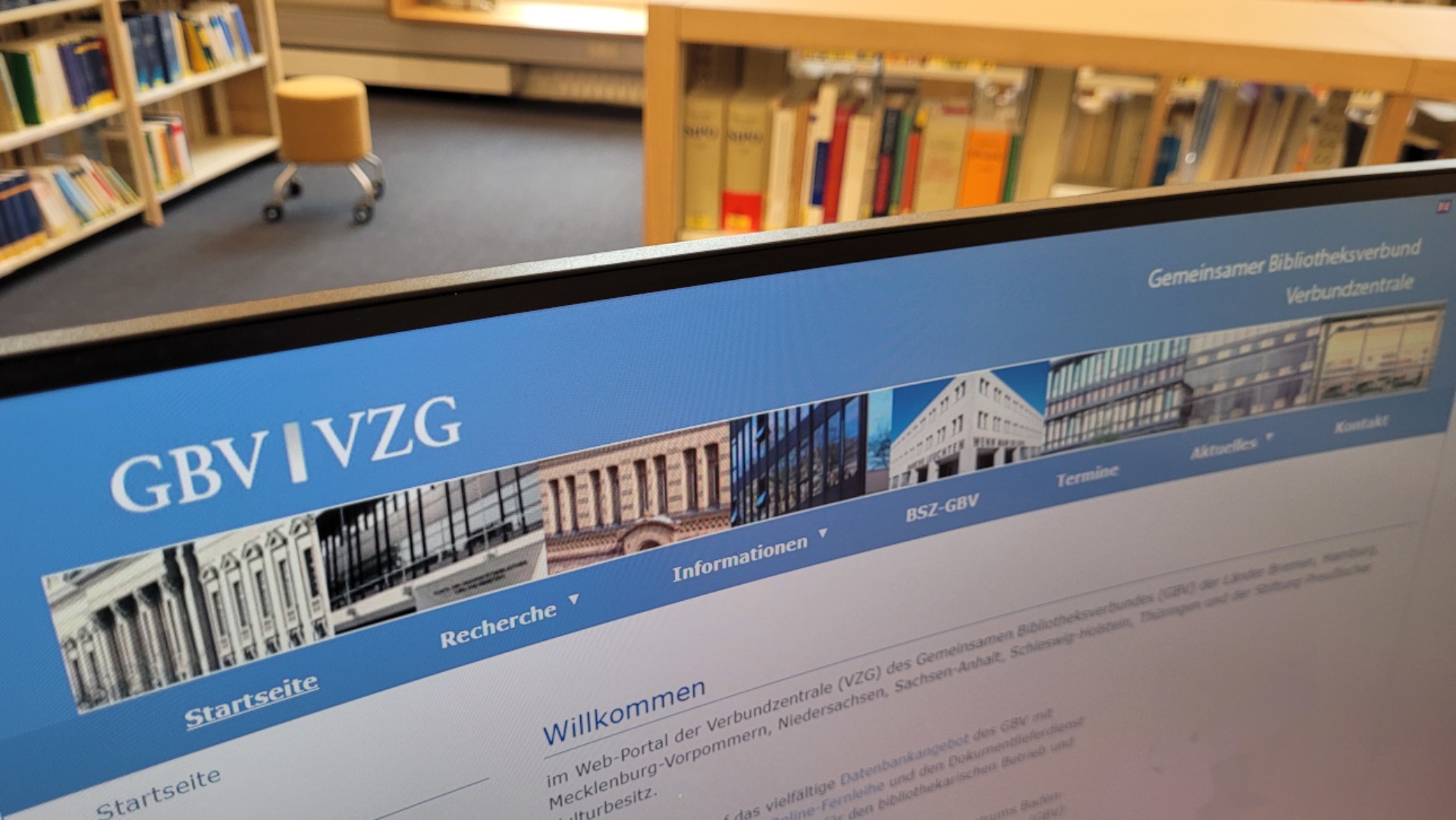 25_04_10_bibliothek_bibliotheksverbund_mne_1 © Foto: Landtag, Michael Neubauer Website des Gemeinsamen Bibliotheksverbunds (GBV)