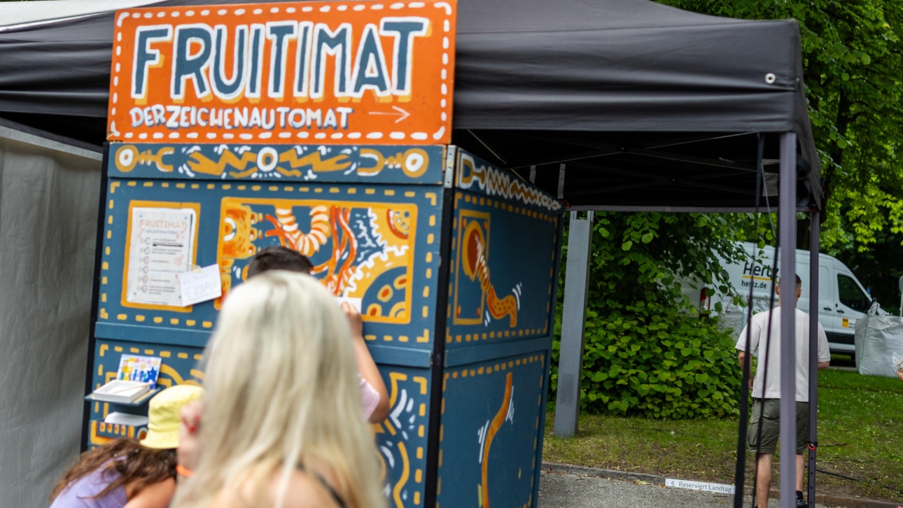 25_06_15_erster nationaler Veteranentag in Kiel am Landeshaus am 15.06.25_SES28686_web_ses © Foto: Landtag, Sönke Ehlers