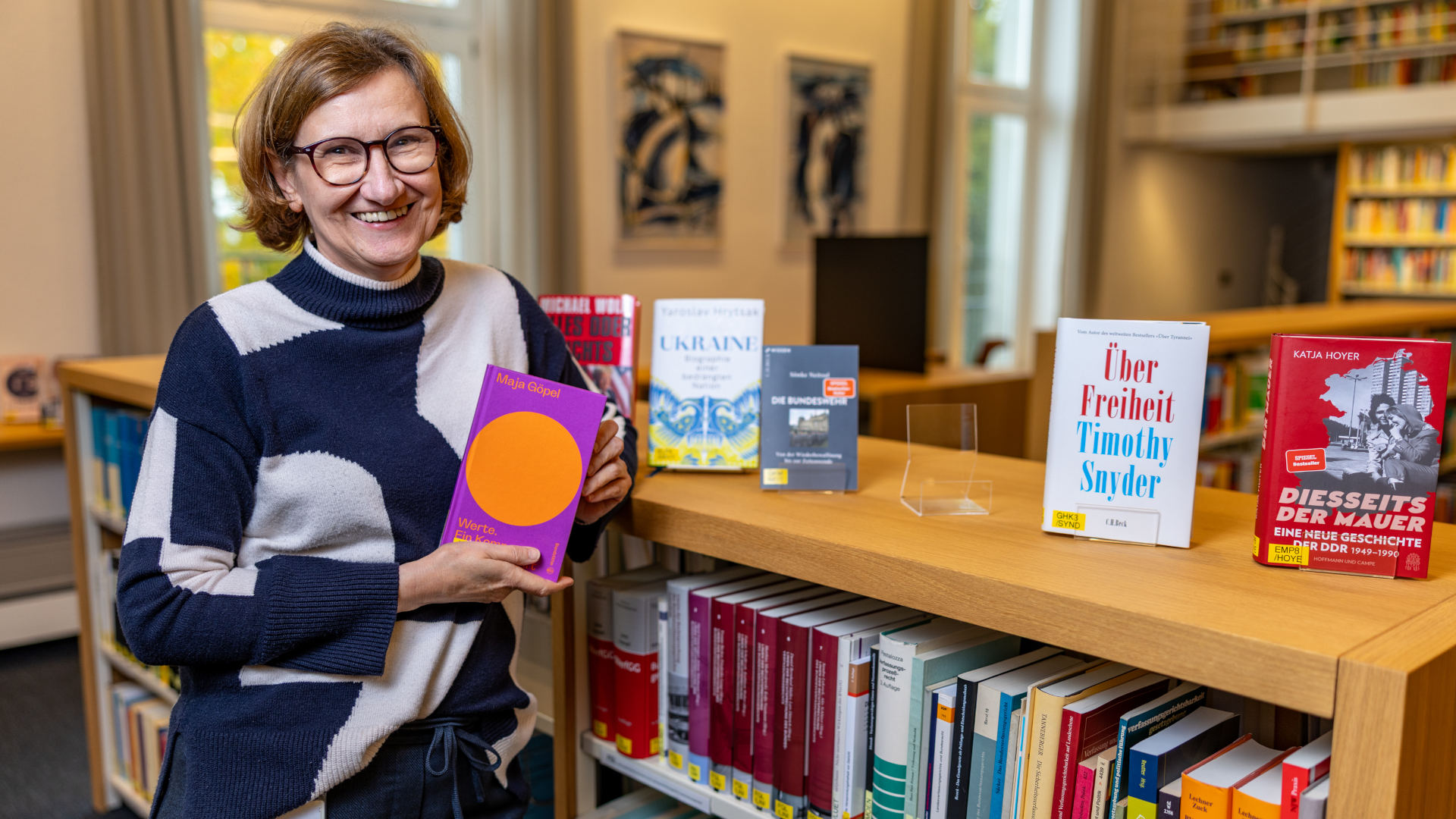 25_10_22_bibliothek_kahl_SES15643_web © Foto: Landtag, Sönke Ehlers