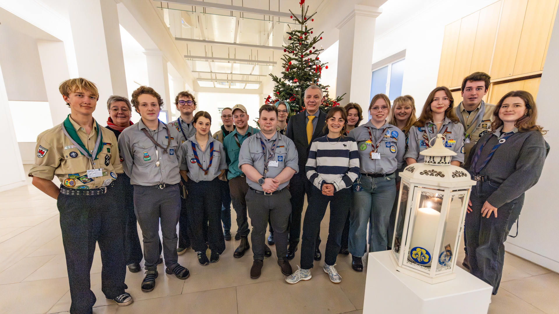 25_12_08_Friedenslicht aus Bethlehem im Landtag_SES23249_web_ses © Foto: Landtag, Sönke Ehlers