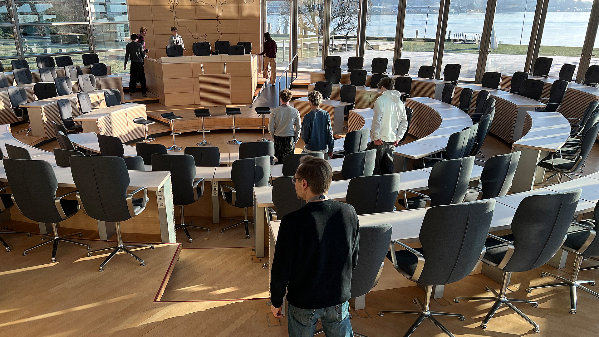 Eine Besuchergruppe im Rahmen einer Führung durch den Landtag