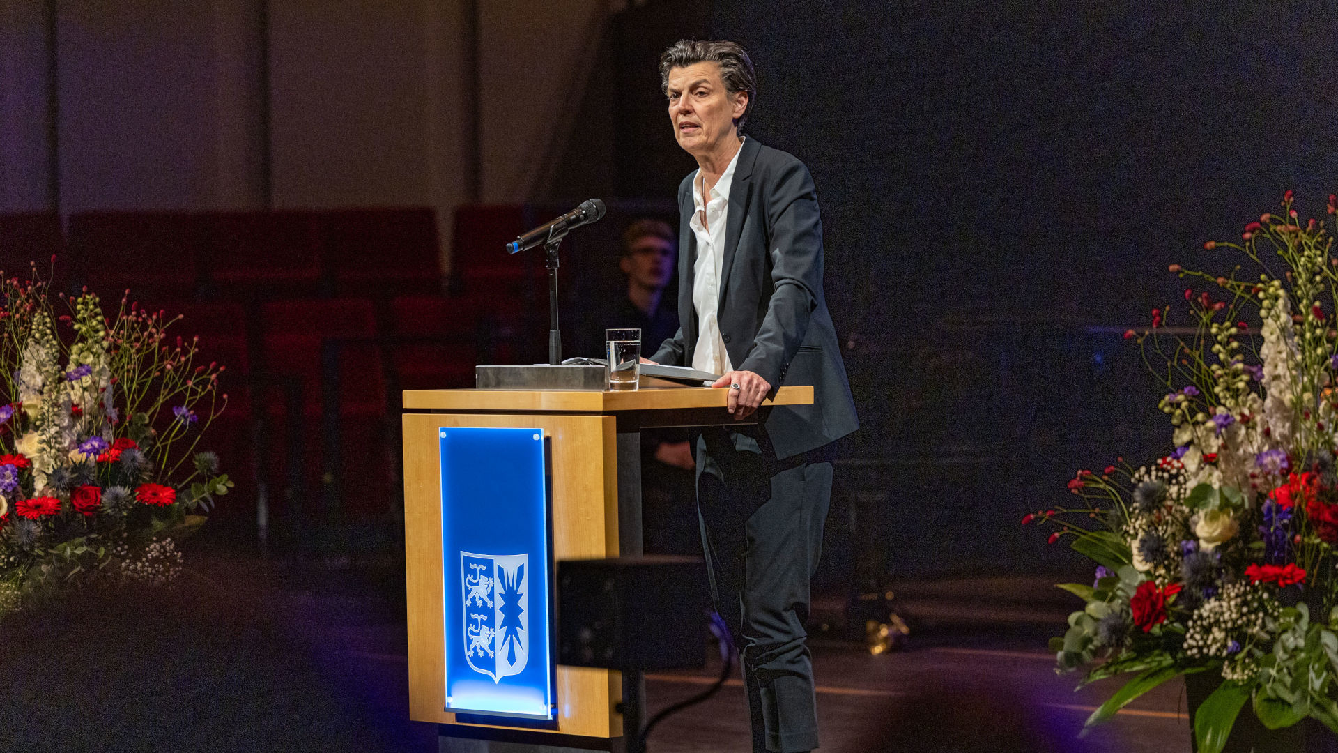 Carolin Emcke hält die Hauptrede beim Festakt