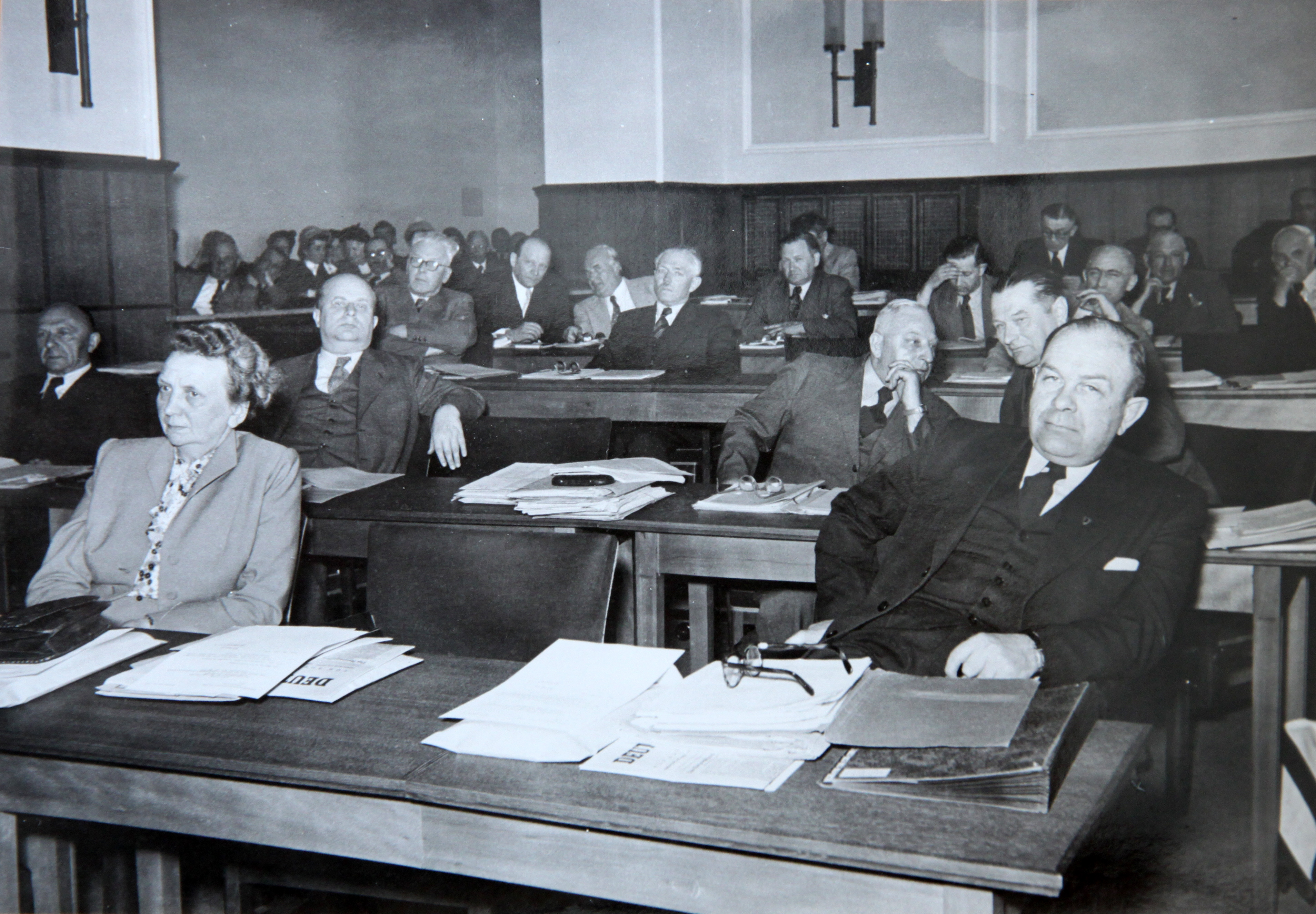 Elly Linden (SPD) – historisches Bild einer Landtagssitzung