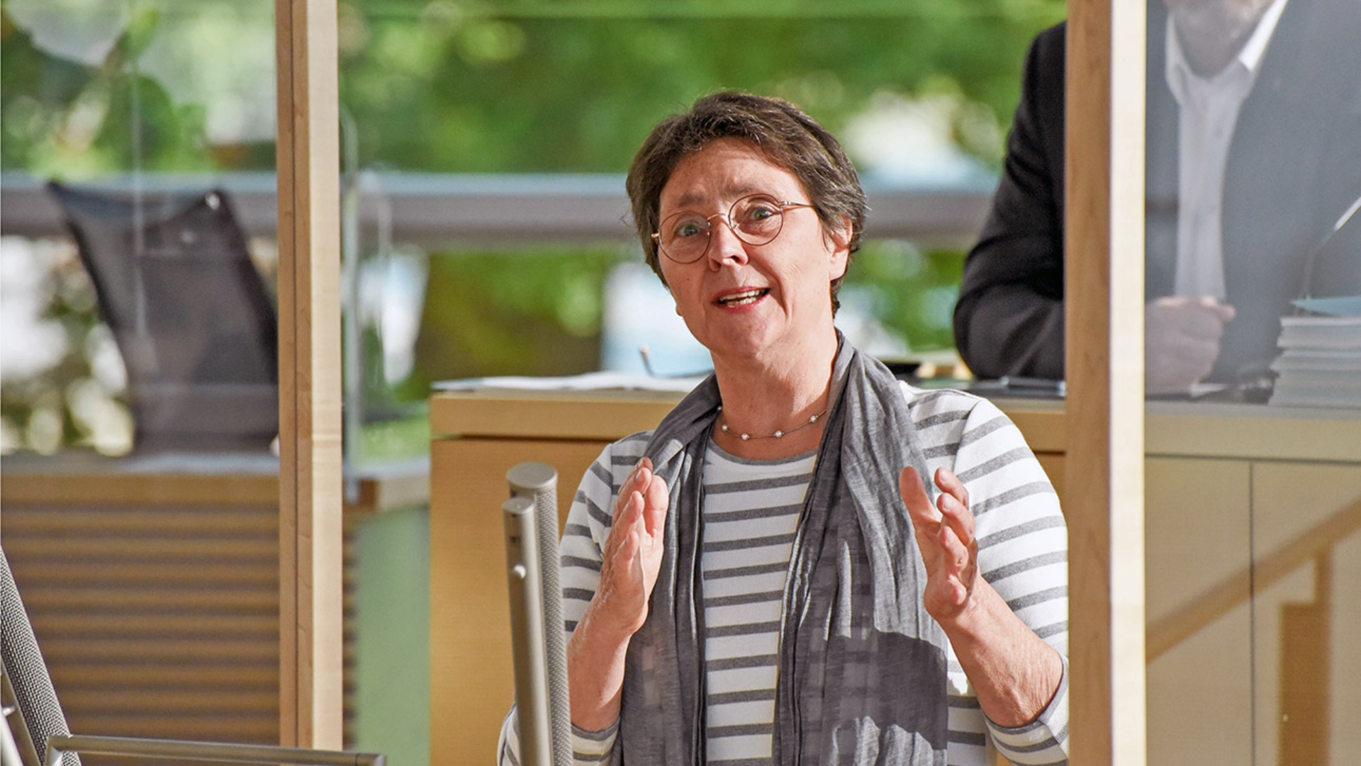 Heinold, Monika Finanzministerin Grüne Plenum © Foto: Thomas Eisenkrätzer Grünen-Finanzministerin Monika Heinold hält eine Rede im Plenarsaal des Schleswig-Holsteinischen Landtages.
