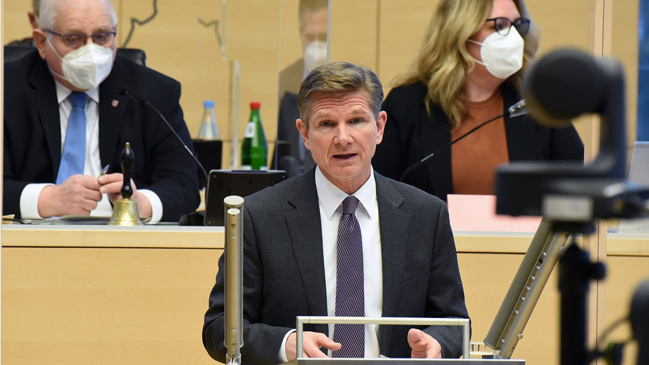 Garg, Heiner Gesundheitsminister FDP Sondersitzung Corona