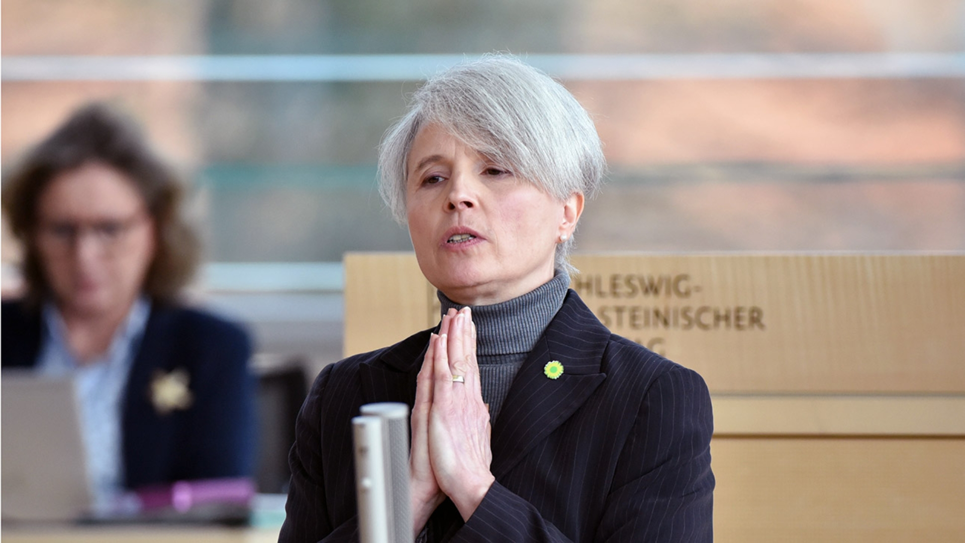 Täck, Ulrike Grüne Plenum © Foto: Thomas Eisenkrätzer Die Grünen-Abgeordnete Ulrike Täck hält eine Rede im Plenarsaal des Schleswig-Holsteinischen Landtages.