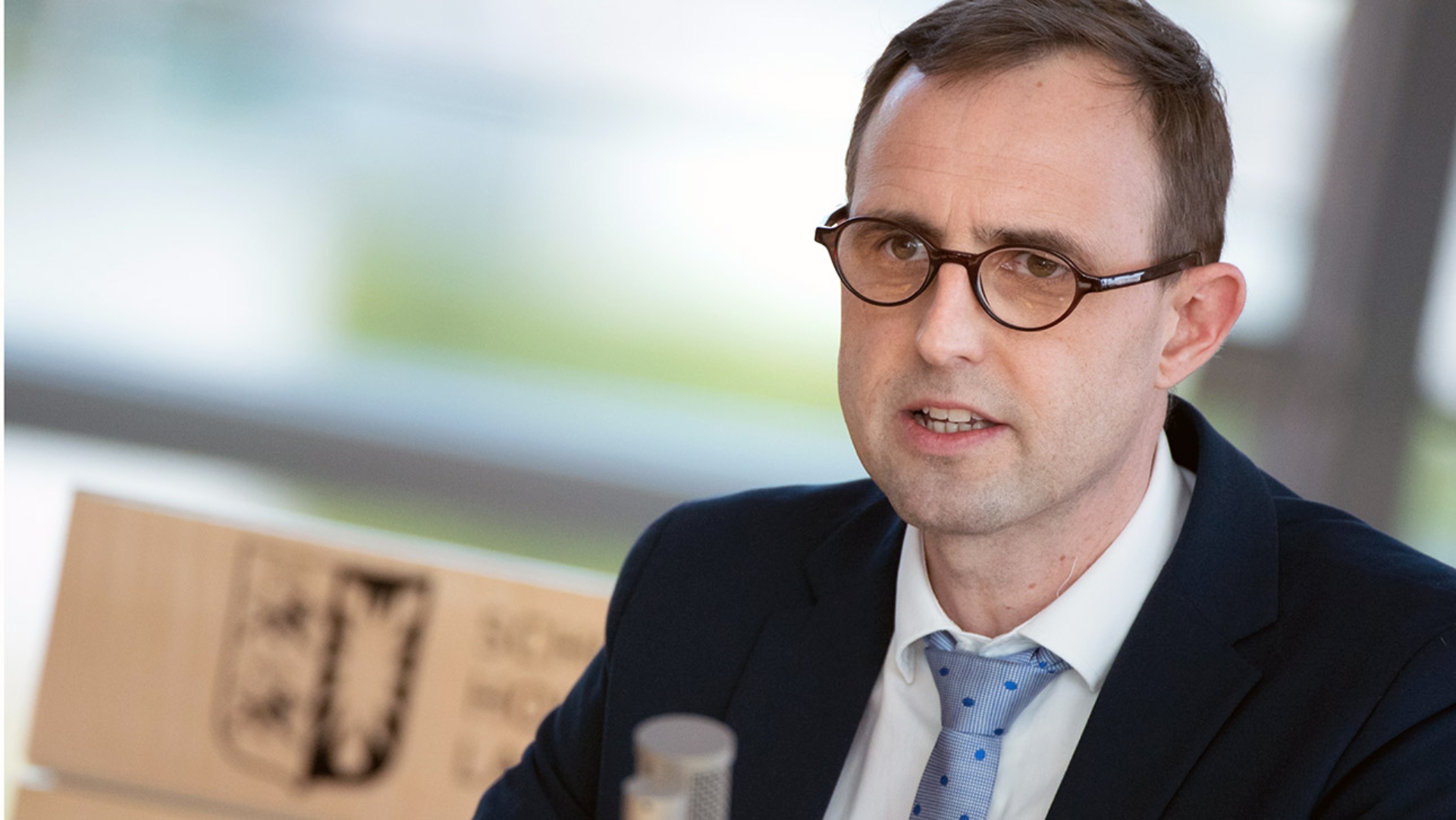 Schrödter, Dirk Digitalminister Plenum © Foto: Thomas Eisenkrätzer Digitalisierungsminister Dirk Schrödter (CDU) hält eine Rede im Plenarsaal des Schleswig-Holsteinischen Landtages.