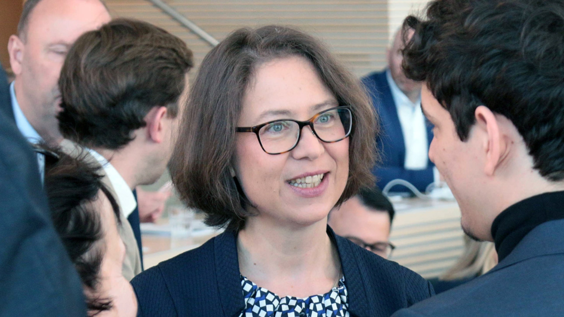 Porträtfoto der Abgeordneten Marion Schiefer.