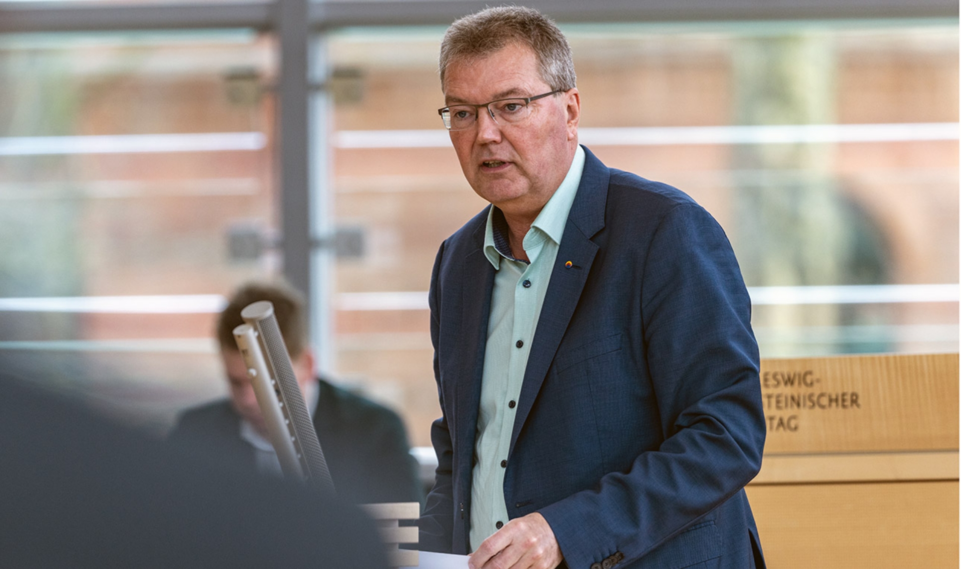 Harms, Lars SSW Plenum © Foto: Landtag, Sönke Ehlers SSW-Fraktionschef Lars Harms hält eine Rede im Plenarsaal des Schleswig-Holsteinischen Landtages.