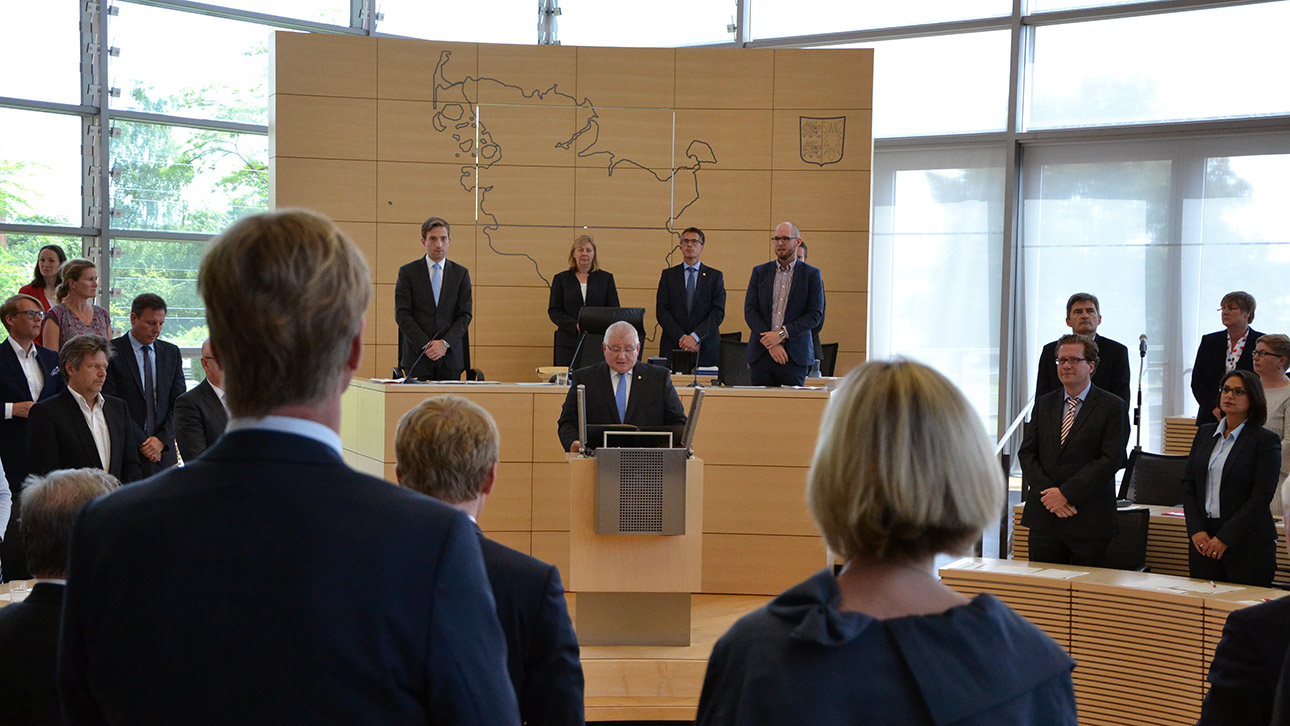 Verpflichtung Abgeordnete konstituierende Sitzung