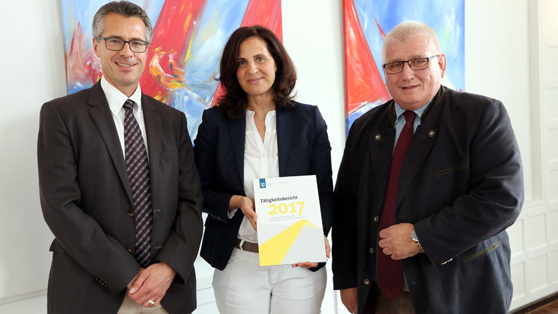 Die Bürgerbeauftragte Samiah El Samadoni mit Landtagspräsident Klaus Schlie