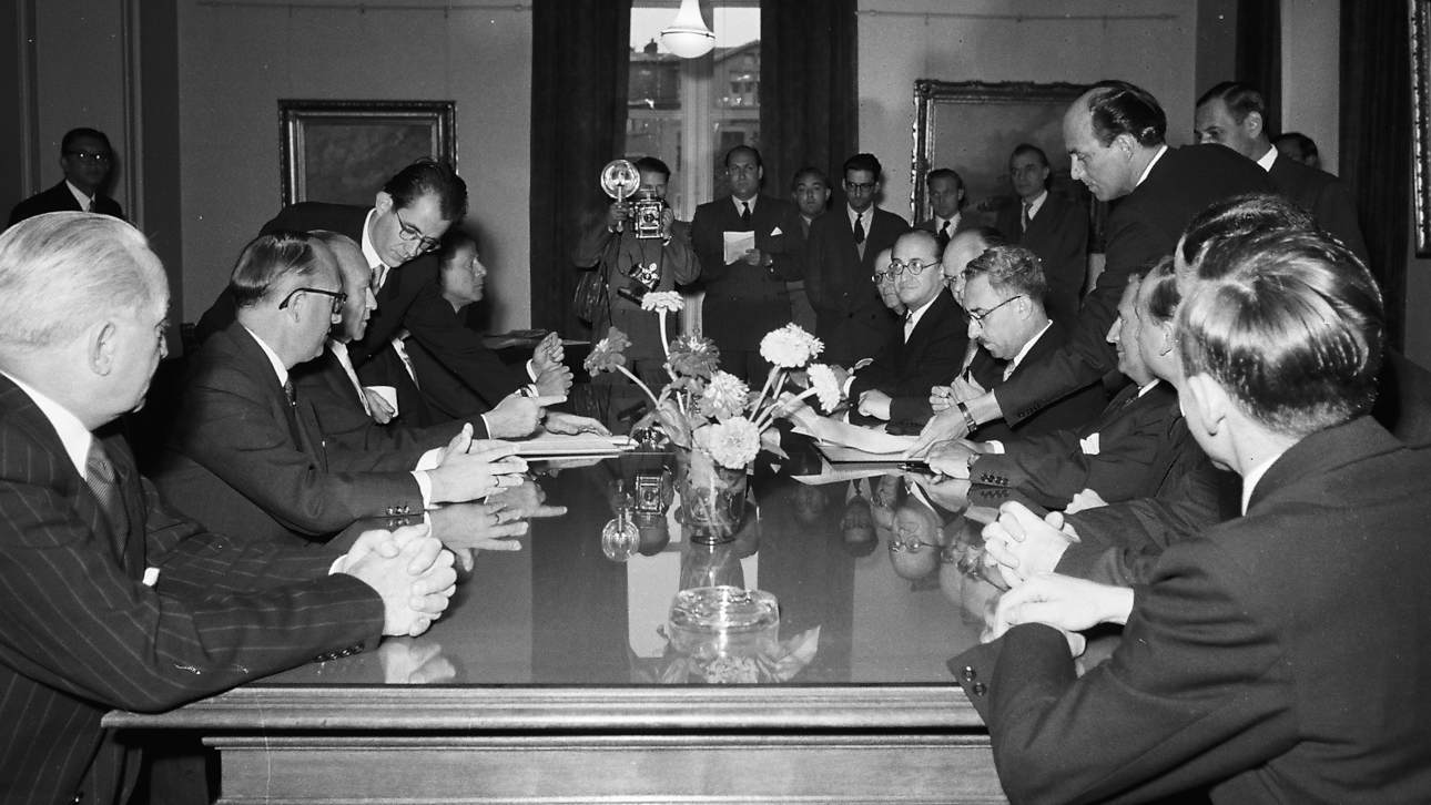 Unterzeichnung des Luxemburger Abkommens am 10. September 1952