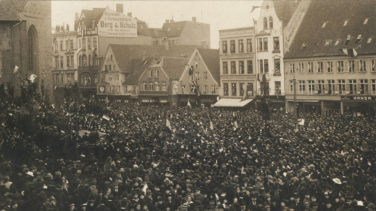 1920: In Flensburg wird über die deutsch-dänische Grenze abgestimmt.