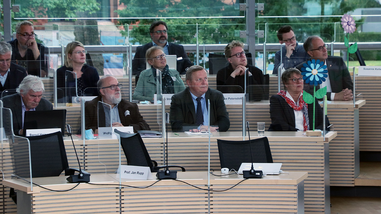 Abgeordnete beim Altenparlament