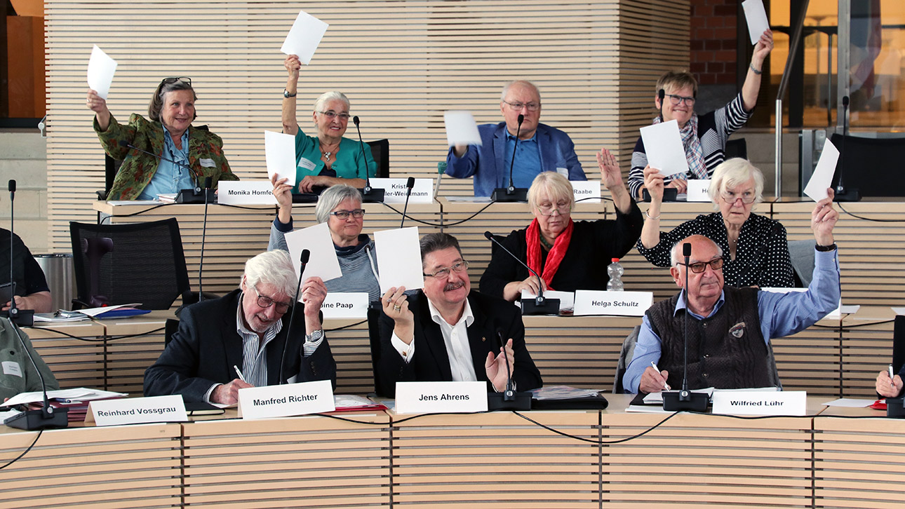Abstimmung im Plenarsaal